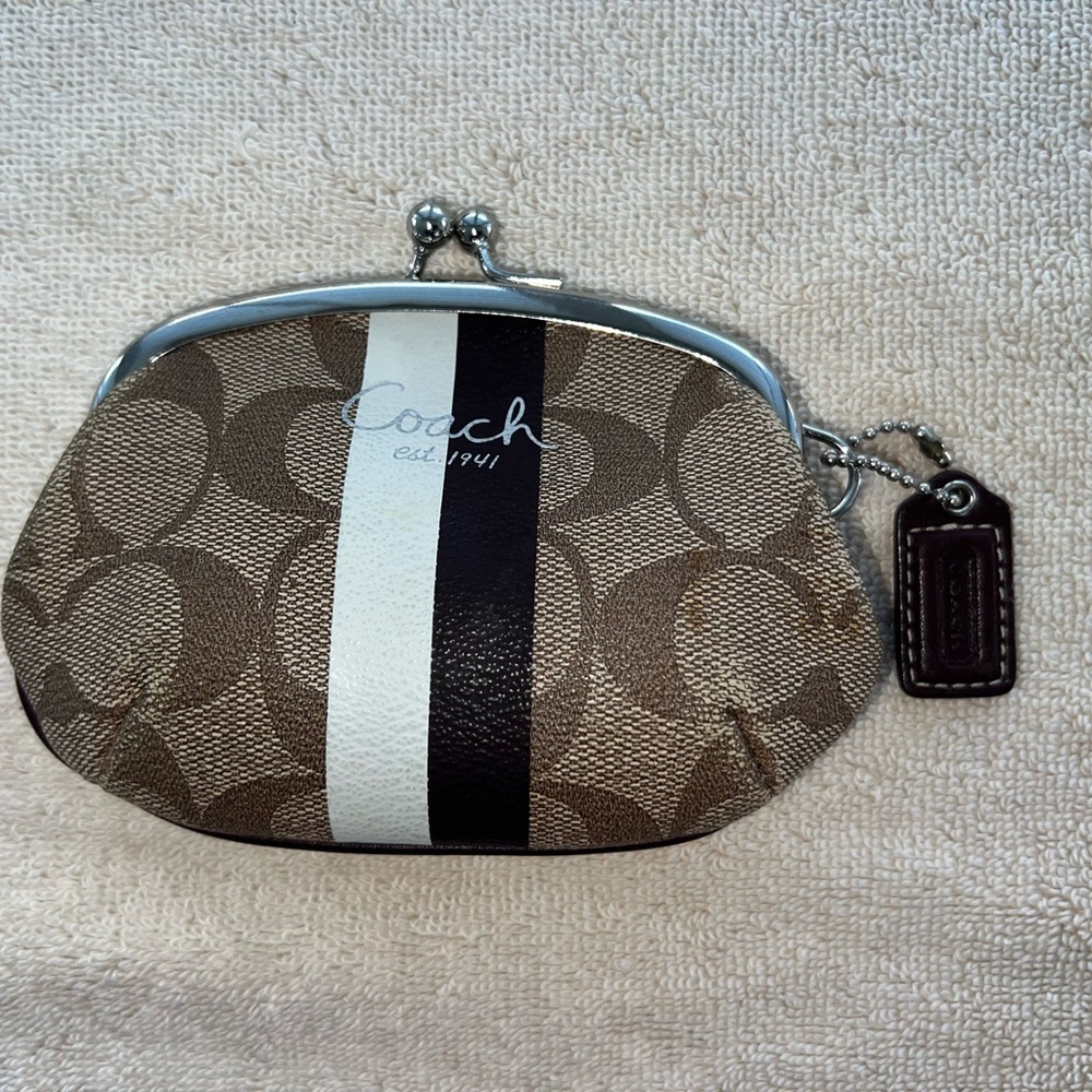 Coach Kisslock Coin Purse